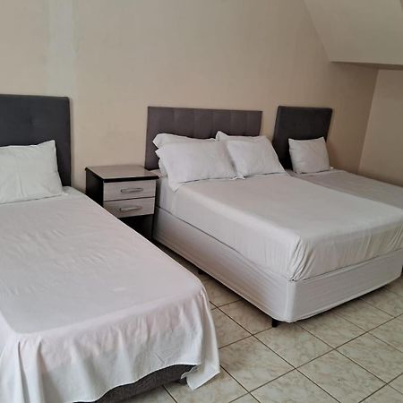 São RoqueCasa Santa Amelia C/ Garagem别墅 外观 照片